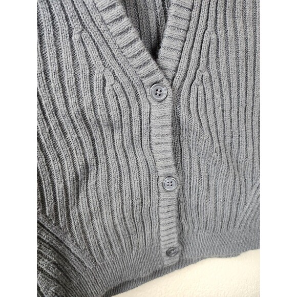 ​H&M Divided Womens Size S Gray Cropped Ribbed Knit Cardigan Sweater - Picture 2 of 6
